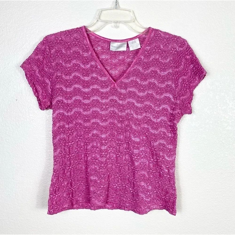 Vintage y2k Worthington Pink Wavy Floral Mesh Lace V Neck Shirt